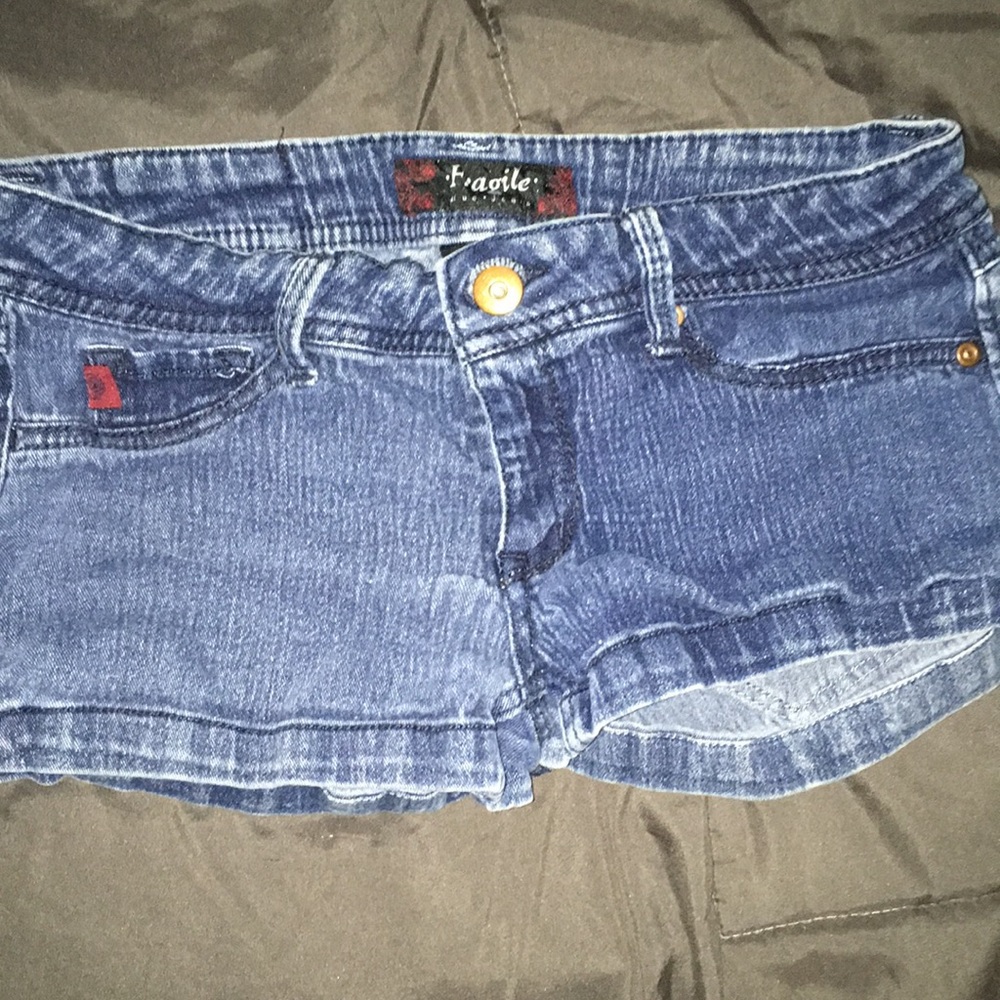 Short blue jean shorts